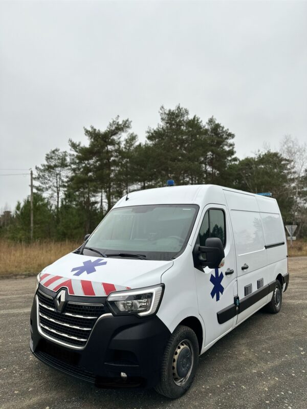 Renault Master 3 phase 3 ambulance - Image 6