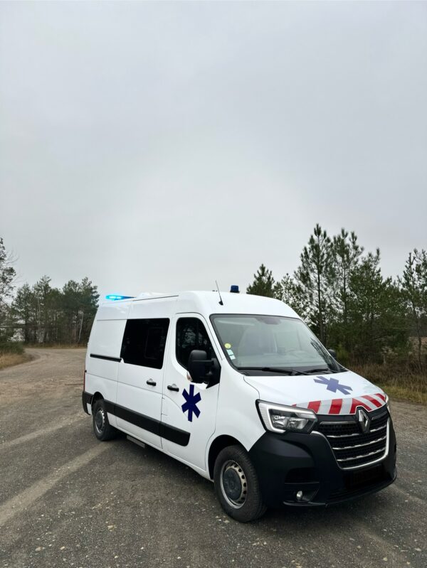 Renault Master 3 phase 3 ambulance