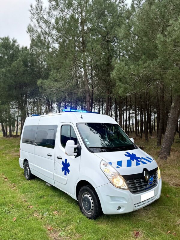 Renault Master 3 2019 ambulance