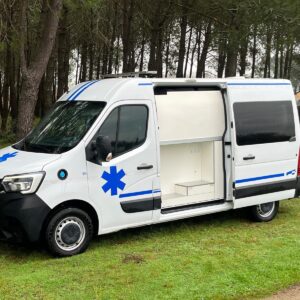 Renault Master 3 ambulance BSE