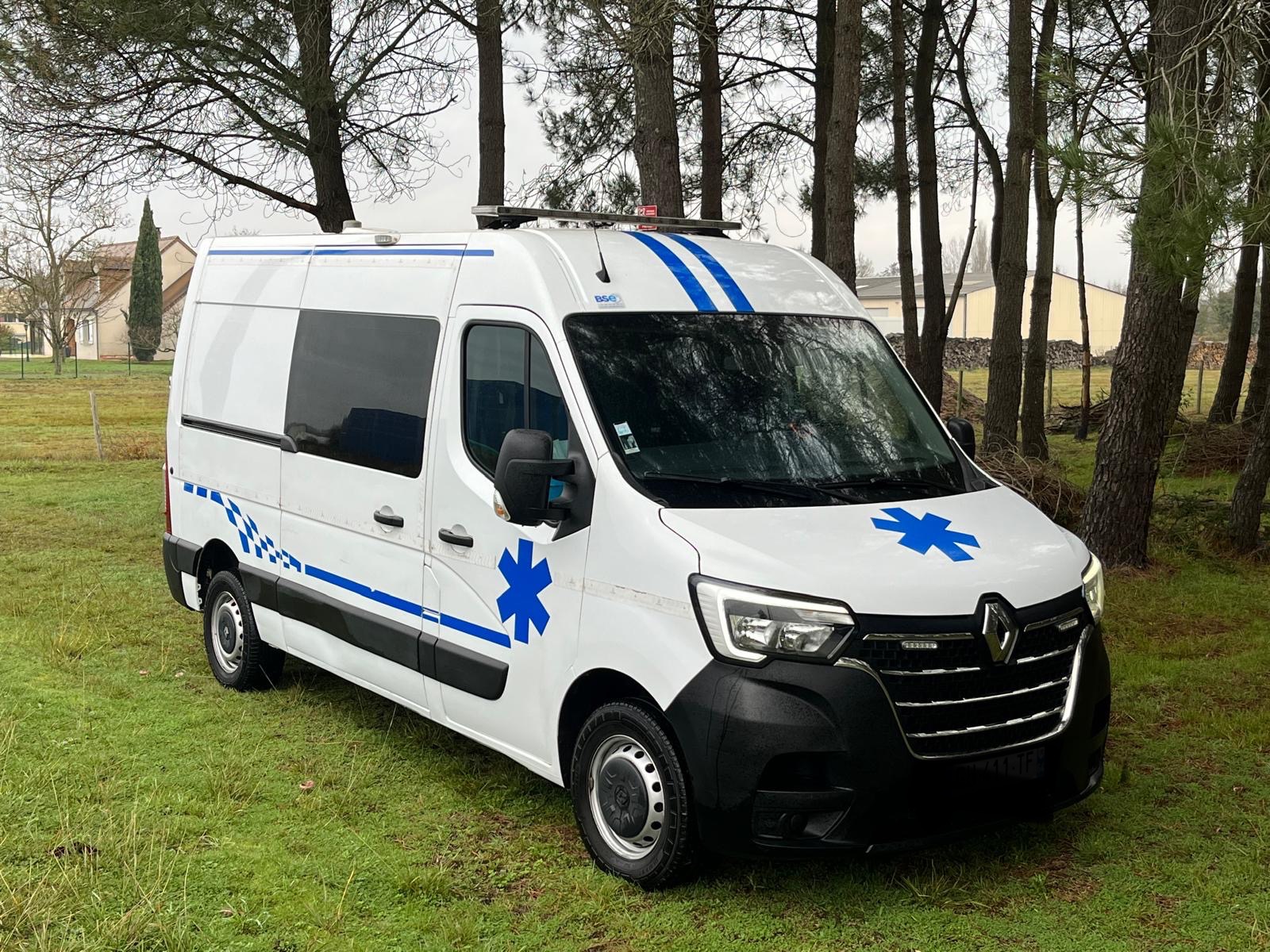 Renault Master 3 ambulance BSE – Image 12